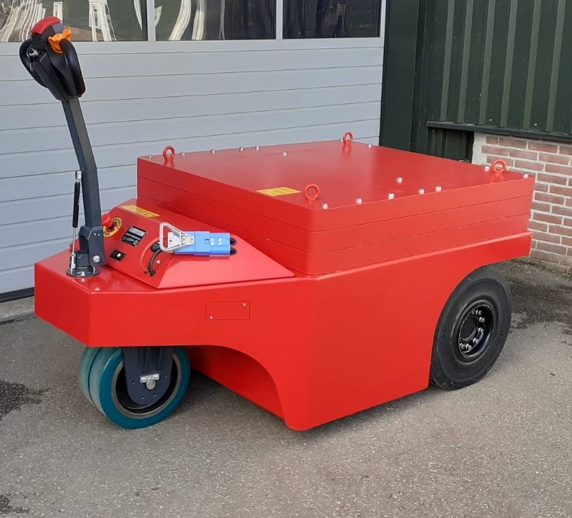 Schwerlastschlepper-Multi-Mover-5xl-c